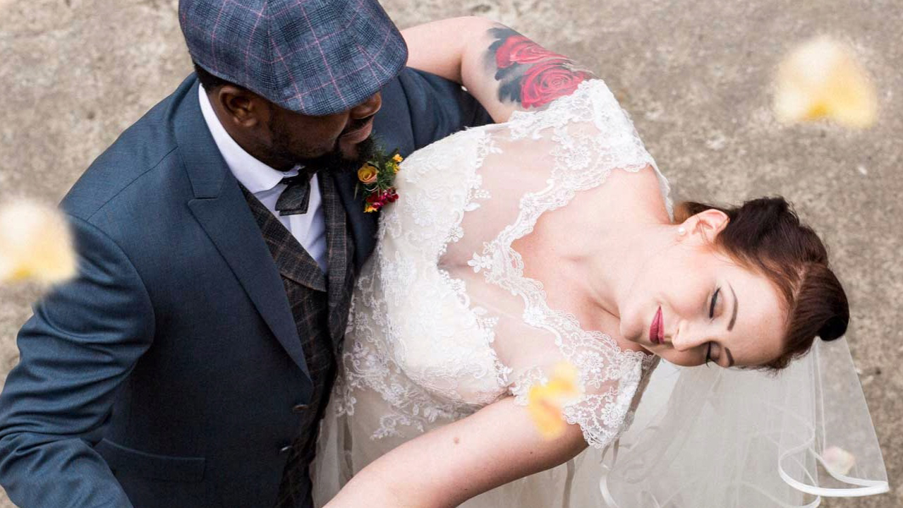 Vollkommen.Braut, Curvy Brides